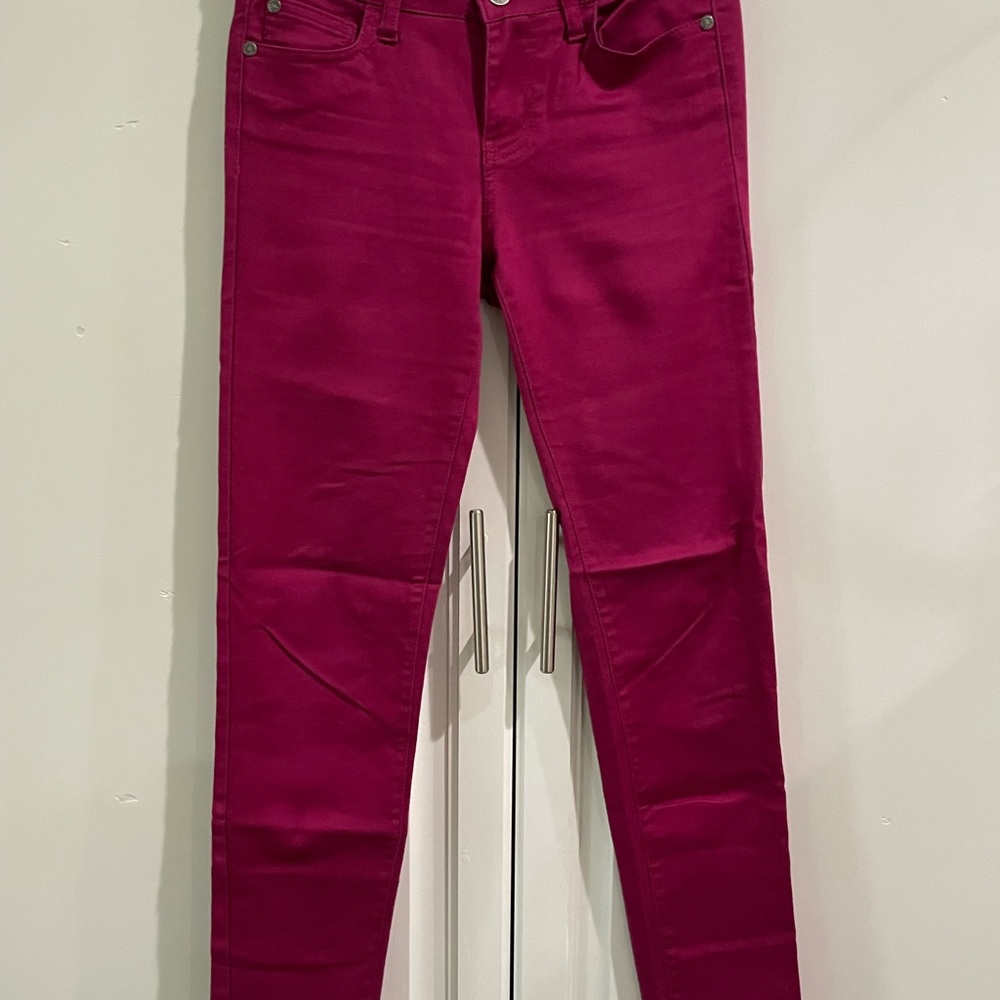 Women’s Celebrity Pink jeans size 1/25